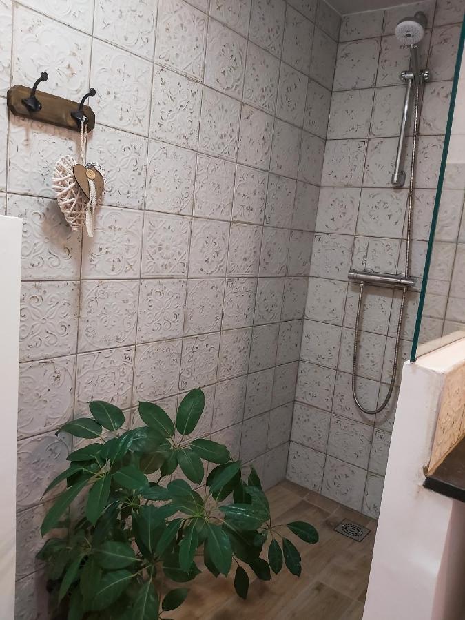 Etoilevacances Chambres D Hotes Campagne En Lavande Saint-Cézaire-sur-Siagne Esterno foto