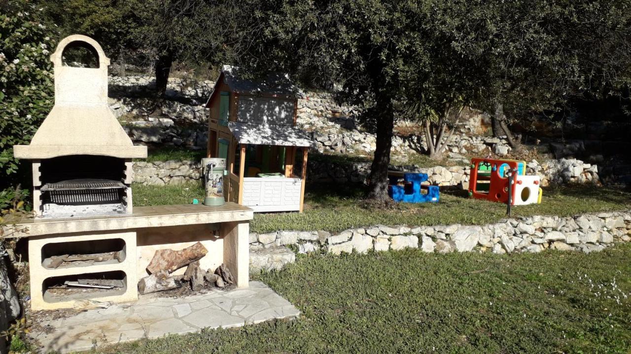 Etoilevacances Chambres D Hotes Campagne En Lavande Saint-Cézaire-sur-Siagne Esterno foto